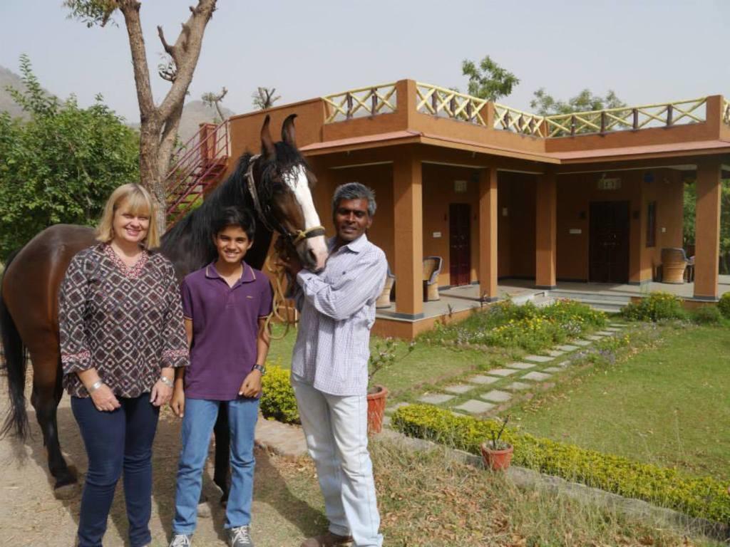 Krishna Ranch Villa Udaipur Exterior photo